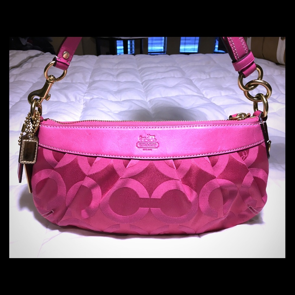 Coach pink hobo in signature “C” authentic